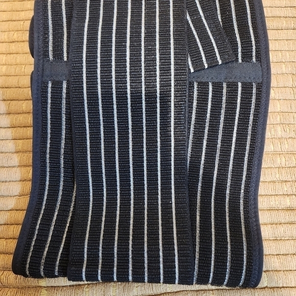 Postpartum belly belt - Picture 2 of 5